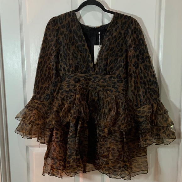 Loragal Leopard Print Deep V Neck Ruffle Mini Dress Size Small NW - Picture 10 of 10